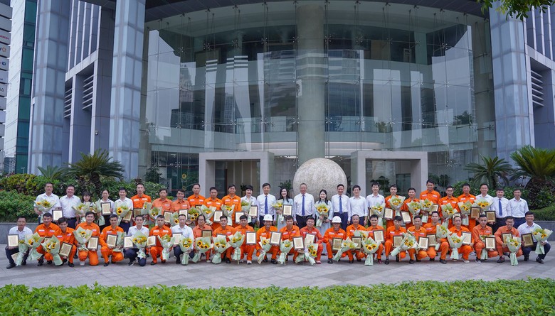 EVNGENCO1 giữ vững vận hành, góp phần bảo đảm cung ứng điện trong cao điểm mùa khô- Ảnh 3. EVNGENCO1 giữ vững vận hành, góp phần bảo đảm cung ứng điện trong cao điểm mùa khô- Ảnh 3.