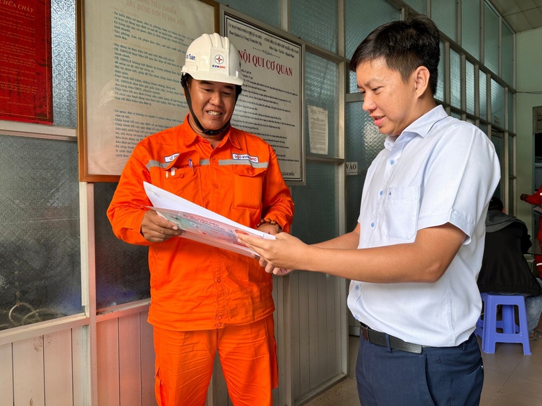 EVNSPC triệt để tiết kiệm điện tại khu vực ph&iacute;a Nam- Ảnh 2.