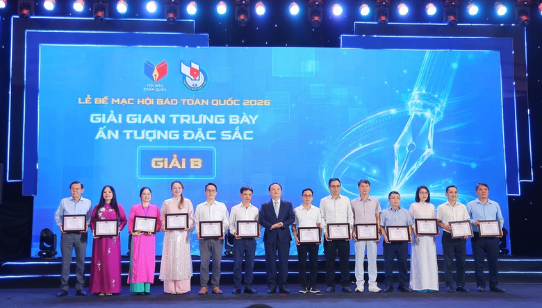 Báo Xây dựng đoạt "cú đúp" giải thưởng tại Hội Báo toàn quốc 2026 - Ảnh 2.