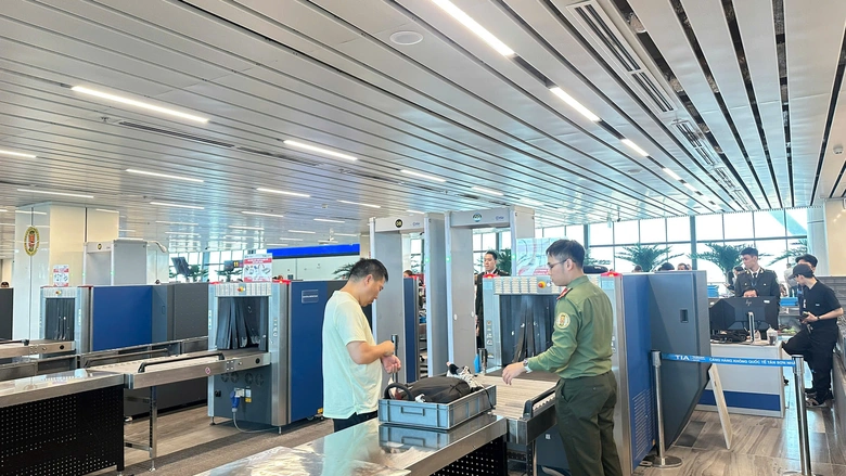 B&aacute;o c&aacute;o an to&agrave;n: &ldquo;L&aacute; chắn&rdquo; ph&ograve;ng ngừa rủi ro trong hoạt động h&agrave;ng kh&ocirc;ng - Ảnh 1.