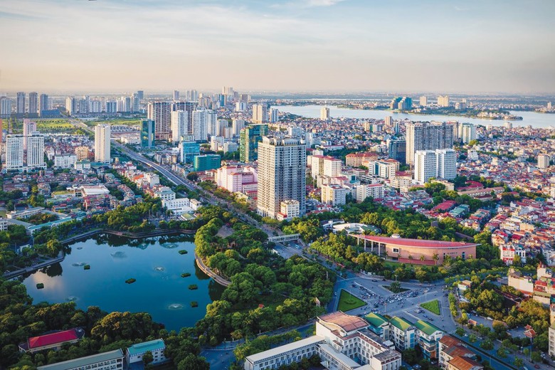 Phát triển Thủ đô Hà Nội: Lấy con người làm trung tâm, đẩy mạnh hạ tầng giao thông, đô thị - Ảnh 1.