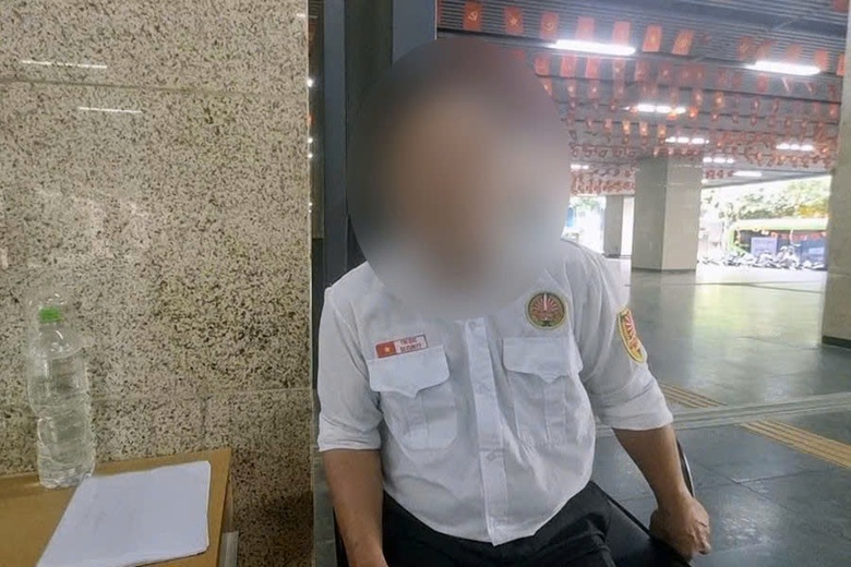 H&agrave; Nội y&ecirc;u cầu l&agrave;m r&otilde; vụ h&agrave;ng chục nh&acirc;n vi&ecirc;n c&aacute;c ga metro bị nợ lương nhiều th&aacute;ng - Ảnh 2.