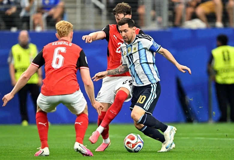 Cuộc đua Vua ph&aacute; lưới World Cup 2026: Messi, Mbappe v&agrave; Haaland bắt đầu t&aacute;ch top - Ảnh 1.