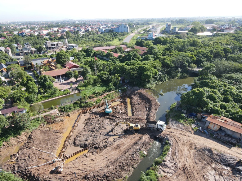 Thời hạn ho&agrave;n th&agrave;nh sắp đến, dự &aacute;n V&agrave;nh đai 4 qua Hưng Y&ecirc;n thi c&ocirc;ng ra sao? - Ảnh 2.