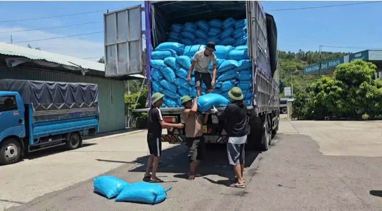 Gia Lai: Xử phạt hai xe qu&aacute; tải hơn 100 triệu đồng từ phản &aacute;nh của người d&acirc;n - Ảnh 2.