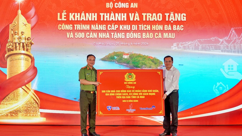C&agrave; Mau: Kh&aacute;nh th&agrave;nh n&acirc;ng cấp Di t&iacute;ch Quốc gia H&ograve;n Đ&aacute; Bạc, b&agrave;n giao 500 căn nh&agrave; cho hộ kh&oacute; khăn - Ảnh 1.