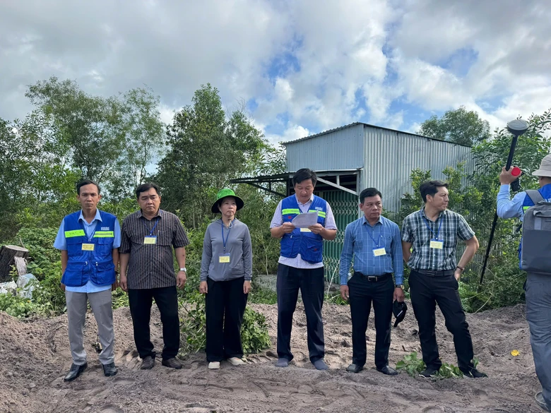 Ph&uacute; Quốc tiếp tục ra qu&acirc;n cưỡng chế 25 trường hợp lấn chiếm đất rừng   - Ảnh 1.
