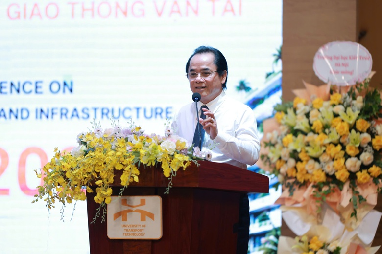 Đường sắt tốc độ cao Việt Nam cần l&agrave;m chủ c&ocirc;ng nghệ, dữ liệu v&agrave; nh&acirc;n lực - Ảnh 1.