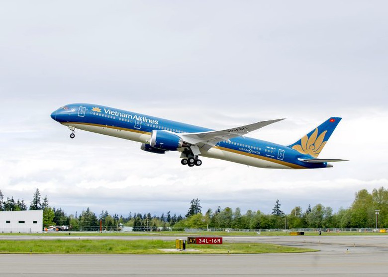 Vietnam Airlines bước v&agrave;o giai đoạn ph&aacute;t triển mới với chiến lược đầu tư to&agrave;n diện  - Ảnh 2.