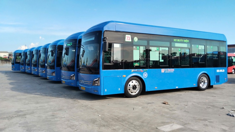 Xe mới, điểm dừng mới: TP.HCM sẵn s&agrave;ng cho giai đoạn xe bu&yacute;t miễn ph&iacute; - Ảnh 3.