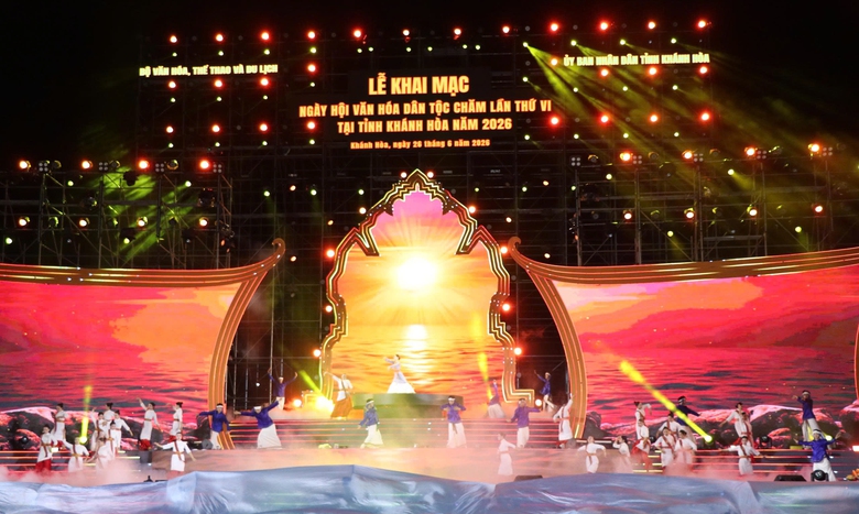Ng&agrave;y hội Văn h&oacute;a d&acirc;n tộc Chăm lần thứ VI: Lan tỏa gi&aacute; trị di sản, tạo động lực ph&aacute;t triển  - Ảnh 4.