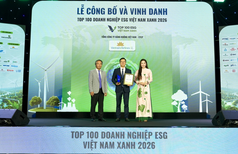 Vietnam Airlines hai năm li&ecirc;n tiếp v&agrave;o Top 10 Doanh nghiệp ESG Việt Nam Xanh - Ảnh 1.