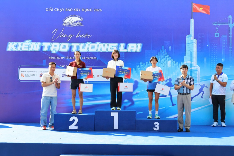 Bế mạc Giải chạy B&aacute;o X&acirc;y dựng: - Ảnh 5.