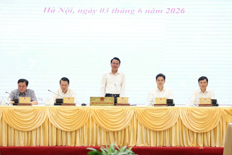 Người ph&aacute;t ng&ocirc;n phải th&ocirc;ng tin cho b&aacute;o ch&iacute; trong 24h nếu vụ việc t&aacute;c động lớn đến x&atilde; hội - Ảnh 1.