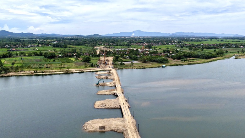 C&ocirc;ng trường cao tốc Quy Nhơn - Pleiku S&ocirc;i động với tiến độ thi c&ocirc;ng 2026 - Ảnh 9.