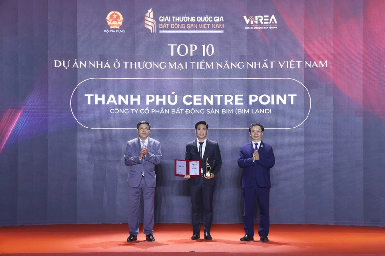Thanh Ph&uacute; Centre Point lọt top giải thưởng Quốc gia Bất động sản Việt Nam- Ảnh 1.