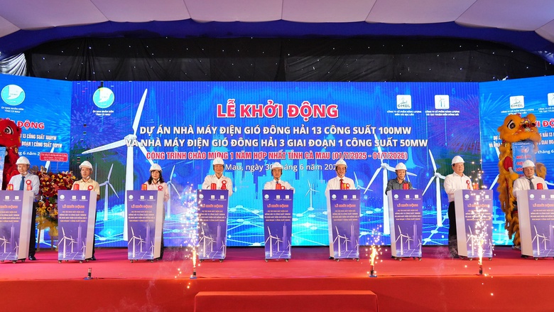 C&agrave; Mau: Khởi động hai dự &aacute;n điện gi&oacute; hơn 5.300 tỷ đồng - Ảnh 1.