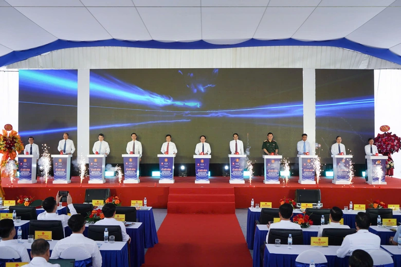 Khởi c&ocirc;ng dự &aacute;n ho&agrave;n chỉnh cao tốc H&agrave; Nội - Th&aacute;i Nguy&ecirc;n - Chợ Mới hơn 21.000 tỷ đồng - Ảnh 1.