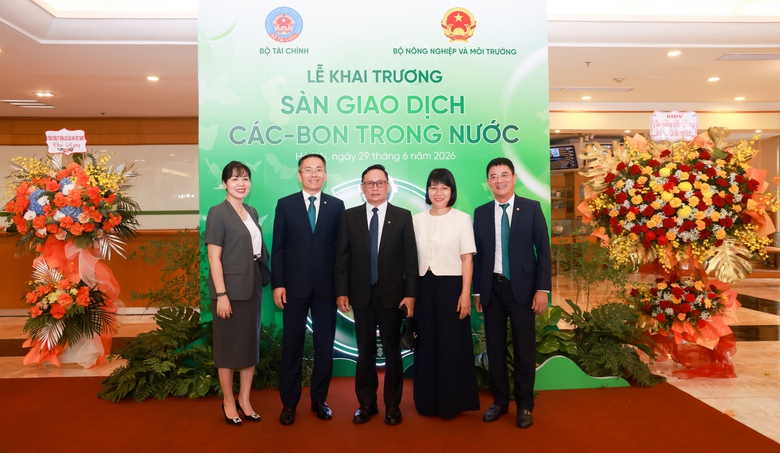BIDV phối hợp vận h&agrave;nh khai tương hệ thống giao dịch c&aacute;c-bon - Ảnh 2.