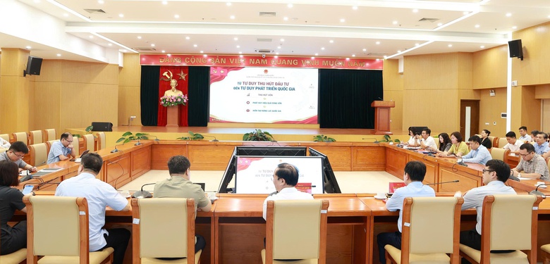 Đảng ủy Bộ X&acirc;y dựng kết nối Hội nghị to&agrave;n quốc qu&aacute;n triệt Nghị quyết&nbsp;10 của Bộ Ch&iacute;nh trị - Ảnh 3.