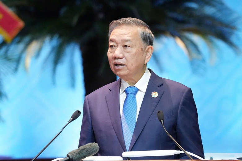 C&ocirc;ng đo&agrave;n Việt Nam đồng h&agrave;nh x&acirc;y dựng giai cấp c&ocirc;ng nh&acirc;n hiện đại trong kỷ nguy&ecirc;n mới- Ảnh 4.