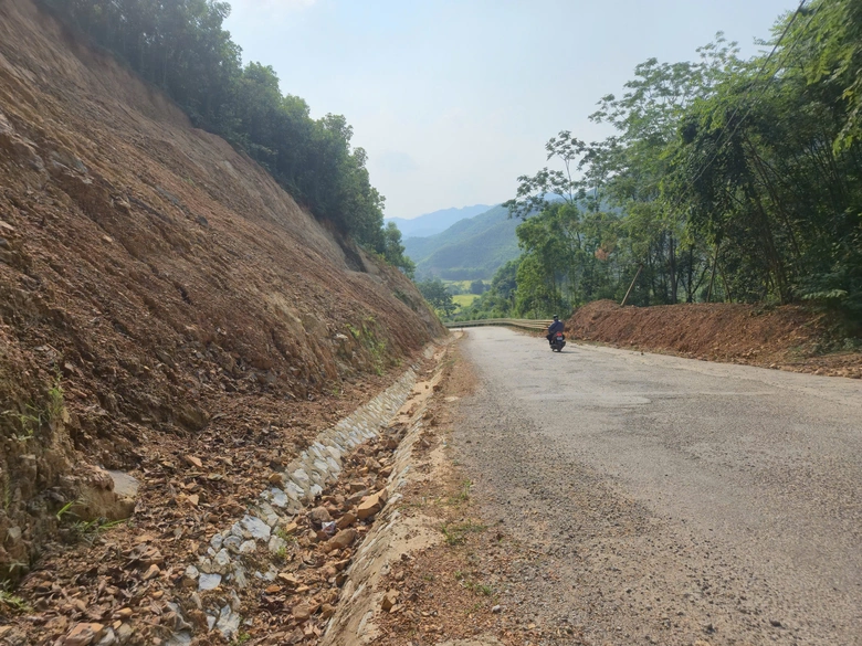 Th&aacute;i Nguy&ecirc;n chủ động dựng &ldquo;l&aacute; chắn&rdquo; giao th&ocirc;ng trước m&ugrave;a mưa b&atilde;o- Ảnh 6.