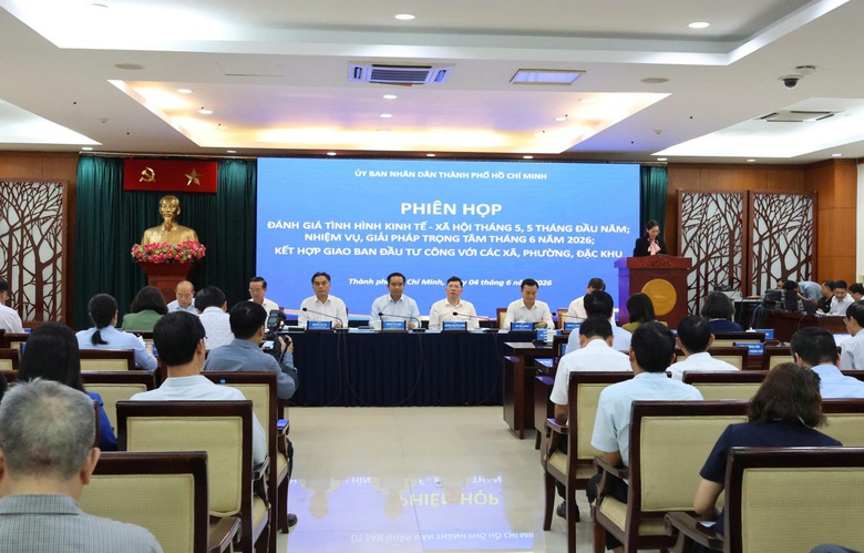 TP.HCM tăng tốc đầu tư hạ tầng, đối mặt &aacute;p lực nguồn cung vật liệu x&acirc;y dựng- Ảnh 1.
