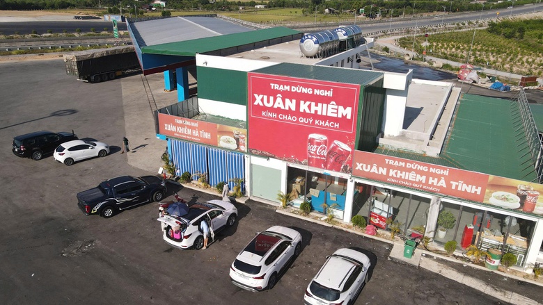 Đẩy nhanh tiến độ ho&agrave;n thiện c&aacute;c trạm dừng nghỉ tr&ecirc;n cao tốc qua H&agrave; Tĩnh- Ảnh 4.