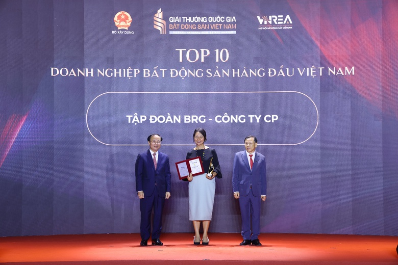 Tập đo&agrave;n BRG v&agrave; C&ocirc;ng ty Th&agrave;nh phố Th&ocirc;ng minh Bắc H&agrave; Nội nhận giải thưởng lớn- Ảnh 1.