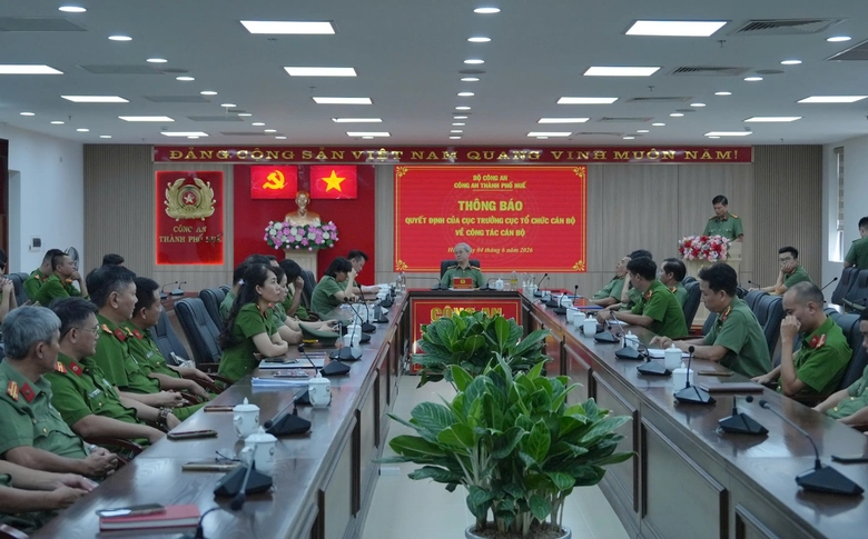 Huế điều động 45 c&aacute;n bộ, chiến sĩ thực hiện nhiệm vụ bảo đảm an ninh h&agrave;ng kh&ocirc;ng- Ảnh 1.