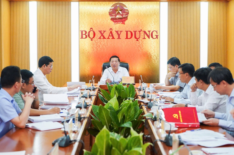 Ban Thường vụ Đảng ủy Bộ X&acirc;y dựng họp thường kỳ th&aacute;ng 5/2026- Ảnh 1.