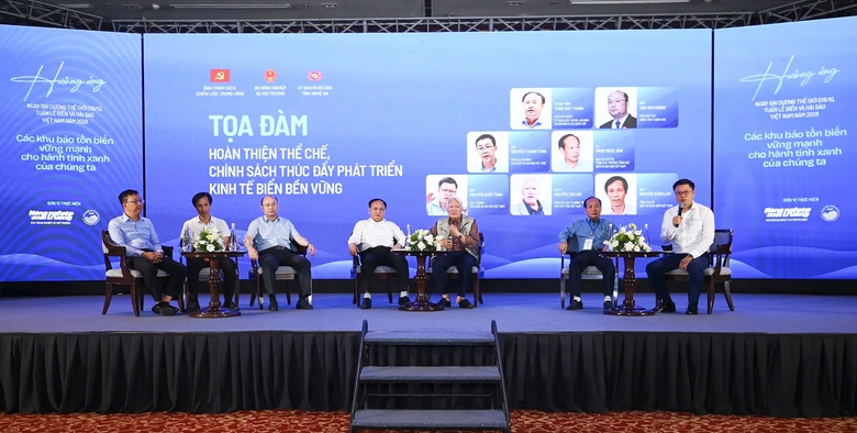 Ho&agrave;n thiện thể chế, ch&iacute;nh s&aacute;ch đưa Việt Nam gi&agrave;u mạnh từ biển- Ảnh 1.