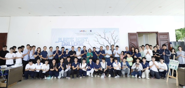N&acirc;ng cao nhận thức về r&aacute;c thải nhựa trong sinh vi&ecirc;n ng&agrave;nh X&acirc;y dựng- Ảnh 4.