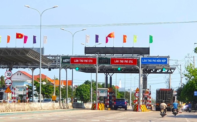 Ph&aacute;t hiện nhiều lượt xe được miễn ph&iacute; kh&ocirc;ng đ&uacute;ng đối tượng tại BOT H&ograve;a Phước- Ảnh 1.