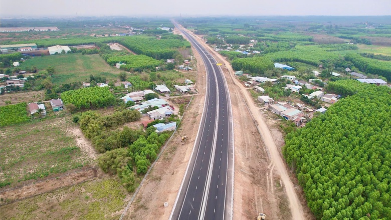 Nh&agrave; thầu gấp r&uacute;t ho&agrave;n thiện c&aacute;c hạng mục cuối tại cao tốc Bi&ecirc;n H&ograve;a - Vũng T&agrave;u- Ảnh 1.
