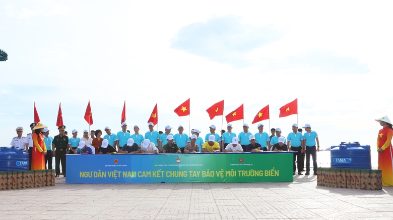 Ph&aacute;t động to&agrave;n d&acirc;n bảo vệ m&ocirc;i trường: H&agrave;nh động nhỏ v&igrave; một Việt Nam xanh- Ảnh 3.