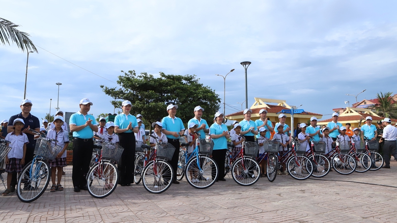 Ph&aacute;t động to&agrave;n d&acirc;n bảo vệ m&ocirc;i trường: H&agrave;nh động nhỏ v&igrave; một Việt Nam xanh- Ảnh 5.