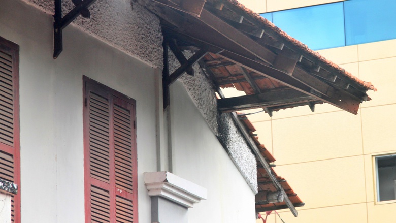Những ngôi nhà cổ trăm năm tuổi ở Cà Mau trước bài toán bảo tồn- Ảnh 2. Những ngôi nhà cổ trăm năm tuổi ở Cà Mau trước bài toán bảo tồn- Ảnh 2.