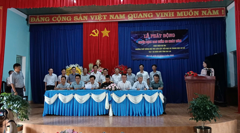 Chiến dịch cao điểm 90 ng&agrave;y đ&ecirc;m ho&agrave;n th&agrave;nh trường nội tr&uacute; bi&ecirc;n giới Gia Lai- Ảnh 1.