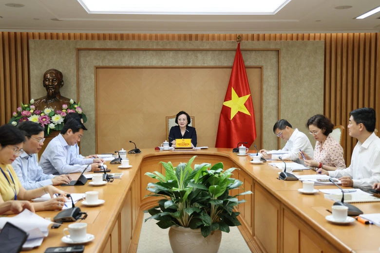 Ph&oacute; Thủ tướng Phạm Thị Thanh Tr&agrave; chỉ đạo ho&agrave;n thiện Đề &aacute;n th&agrave;nh lập th&agrave;nh phố Quảng Ninh- Ảnh 3.