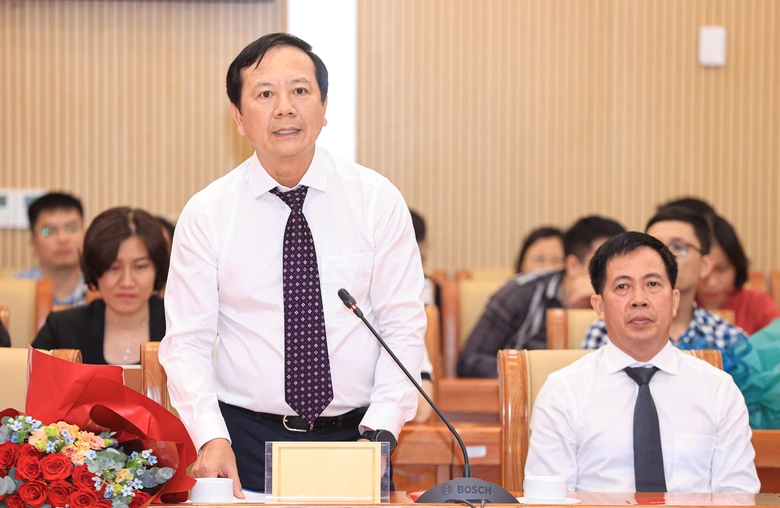 Bộ Xây dựng điều động, bổ nhiệm nhiều nhân sự - Ảnh 3. Bộ Xây dựng điều động, bổ nhiệm nhiều nhân sự - Ảnh 3.