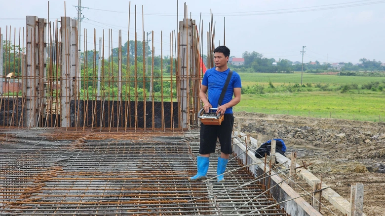 Chạy đua trước mùa mưa lũ, trạm bơm khẩn cấp ở Bắc Ninh thi công ra sao?- Ảnh 3. Chạy đua trước mùa mưa lũ, trạm bơm khẩn cấp ở Bắc Ninh thi công ra sao?- Ảnh 3.