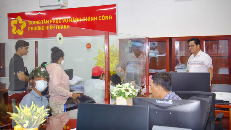 C&agrave; Mau: Biệt ph&aacute;i c&aacute;n bộ, lập tổ lưu động hỗ trợ chuy&ecirc;n m&ocirc;n x&acirc;y dựng v&agrave; giao th&ocirc;ng cho cấp - Ảnh 1.