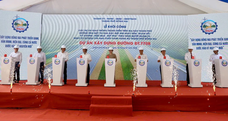 Đồng Nai: Khởi c&ocirc;ng 3 tuyến giao th&ocirc;ng gần 20.000 tỷ kết nối s&acirc;n bay Long Th&agrave;nh - Ảnh 1.