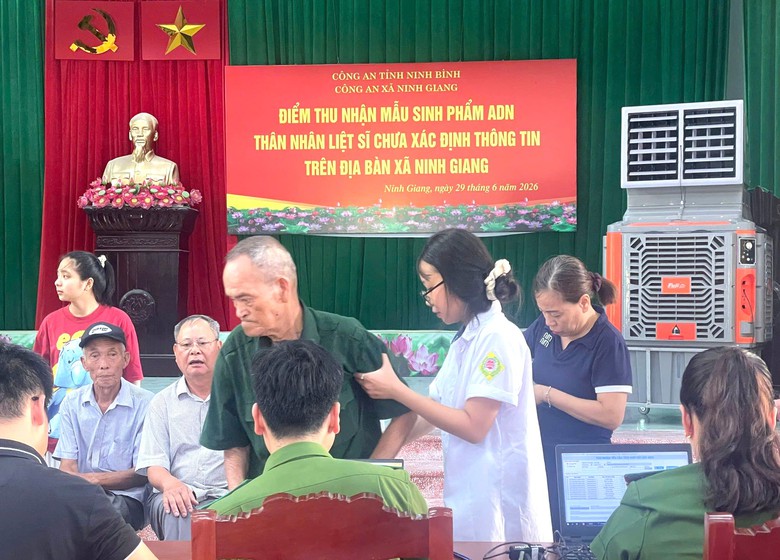 Chiến dịch 500 ngày đêm tại Ninh Bình: Thu nhận 16 . 300 Mẫu ADN thân nhân liệt sĩ - Ảnh 1.