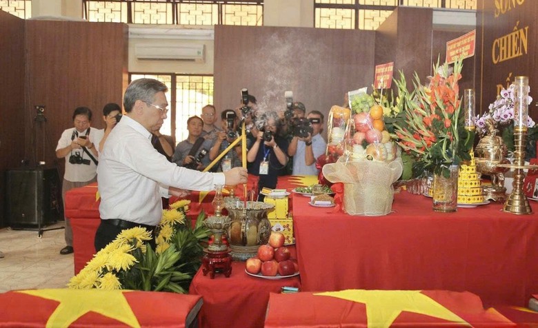 TP.HCM tiếp nhận nhu cầu phục dựng ảnh liệt sĩ miễn phí - Ảnh 3.