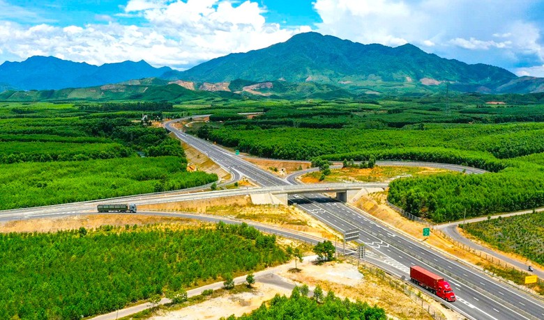 Chính thức bổ sung 5 tuyến cao tốc mới vào quy hoạch đường bộ - Ảnh 1.