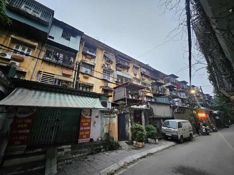 Hà Nội phấn đấu khởi công 9 dự án cải tạo chung cư cũ trong năm 2026 - Ảnh 1.