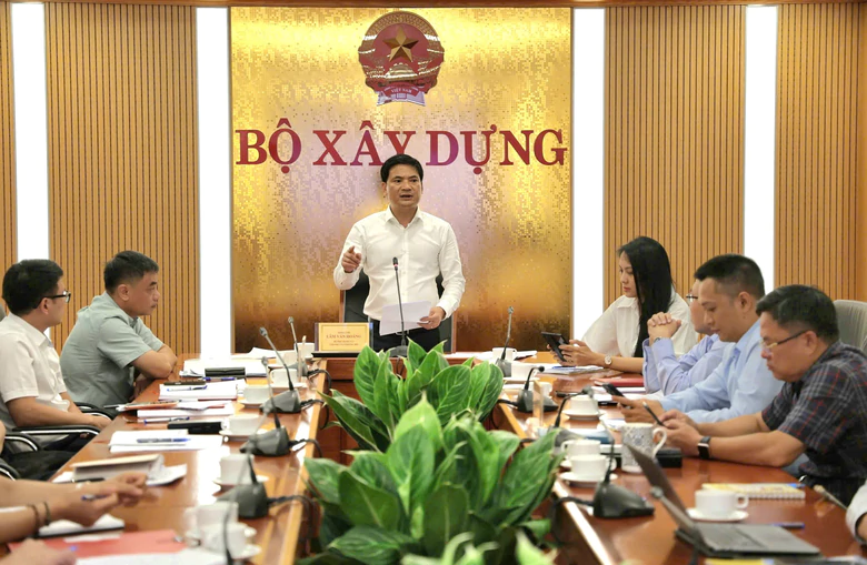 Văn ph&ograve;ng Bộ X&acirc;y dựng đổi mới mạnh mẽ tư duy, tham mưu đ&uacute;ng, tr&uacute;ng, từ sớm, từ xa - Ảnh 1.