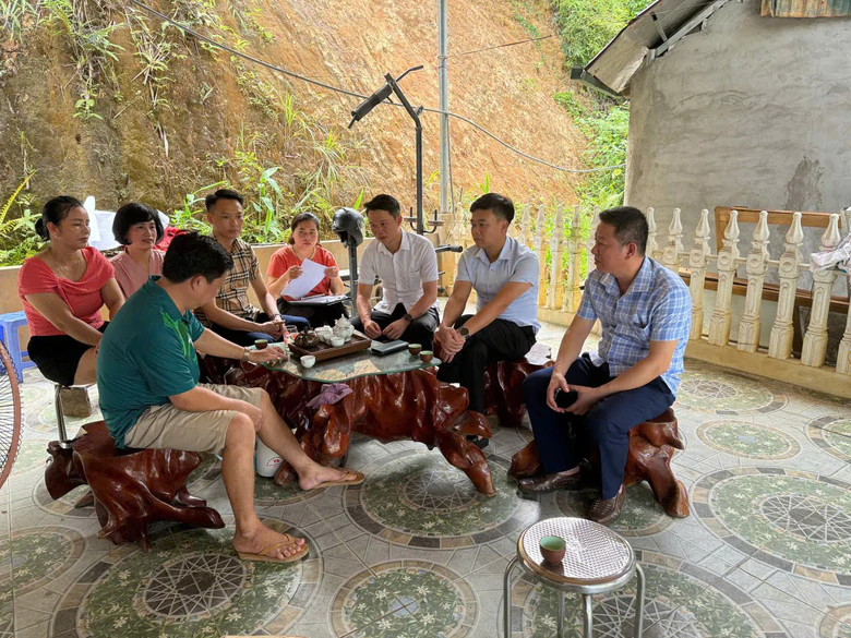 L&agrave;o Cai: Gỡ "n&uacute;t thắt" mặt bằng, mở đường đ&oacute;n nh&agrave; đầu tư v&agrave;o Cụm c&ocirc;ng nghiệp Ph&uacute; Thịnh - Ảnh 3.